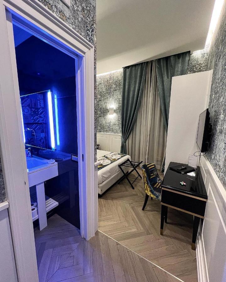 Relais Piazza Vittoria Bed & Breakfast Naples Exterior photo