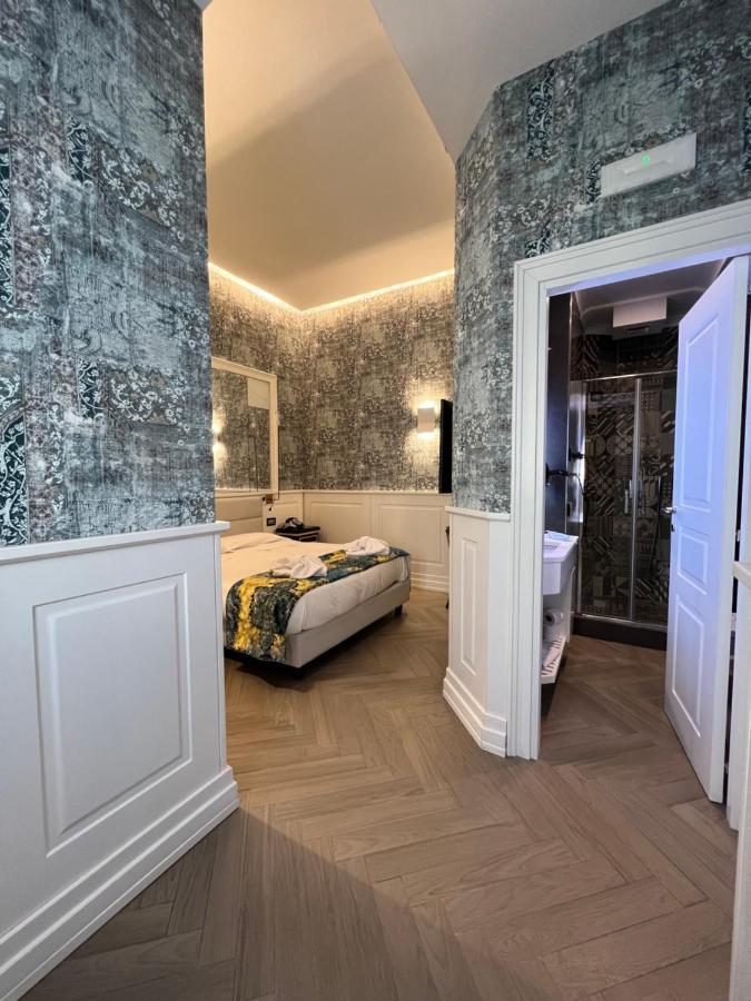 Relais Piazza Vittoria Bed & Breakfast Naples Exterior photo
