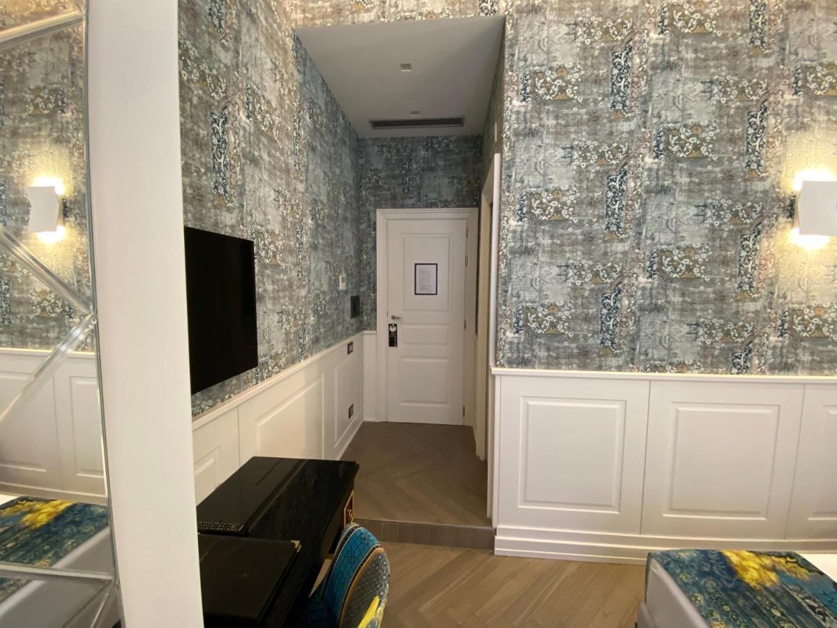 Relais Piazza Vittoria Bed & Breakfast Naples Exterior photo